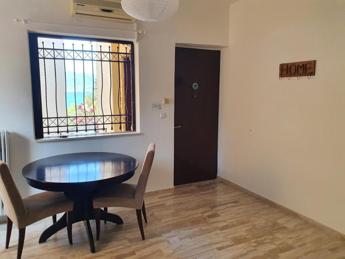 Julia'S Apartment Kalamata Luaran gambar